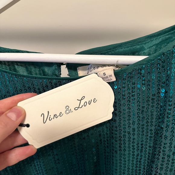 Green sequin dress (size S) from Pinkblush Store - Picture 7 of 8